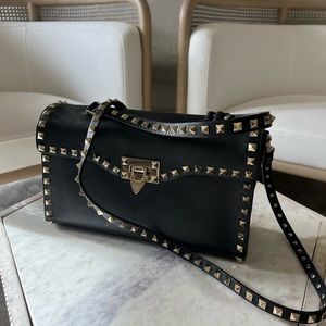 Rock Stud Smooth leather shoulder bag, black, Great Condition!